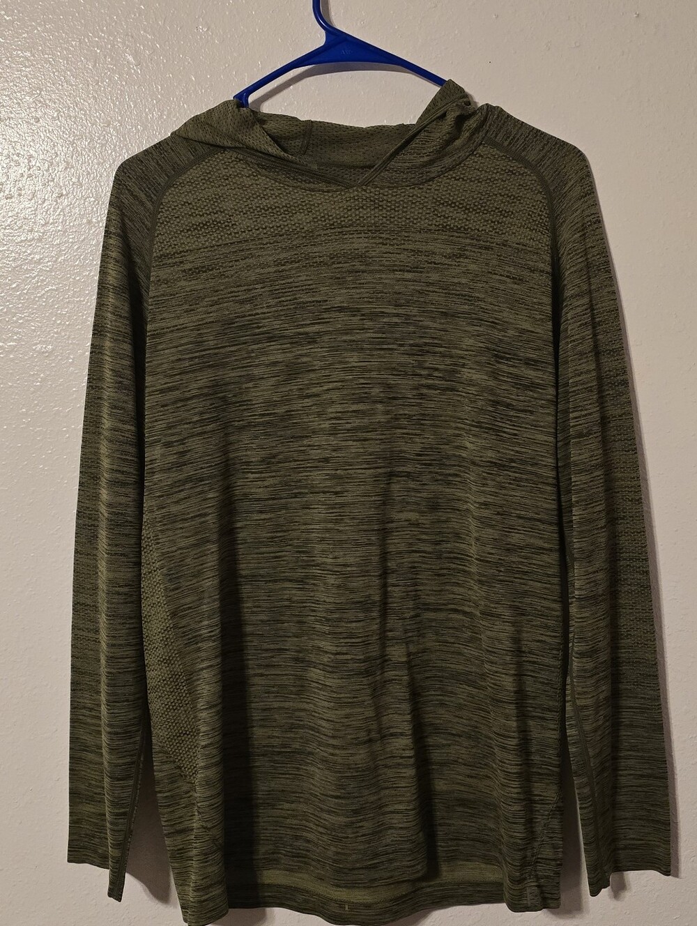 ZYIA Active Men's Army Performance Hoodie Size S - Heathered Olive Green